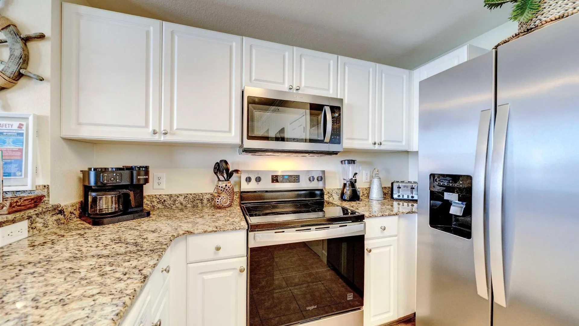 Stunning Beach Front Condo Panama City Beach
